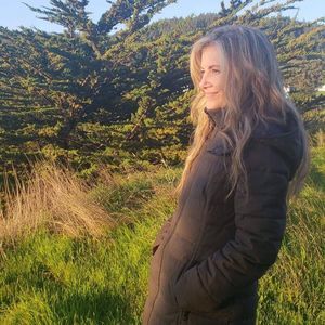 Meet your Posher, Devonna